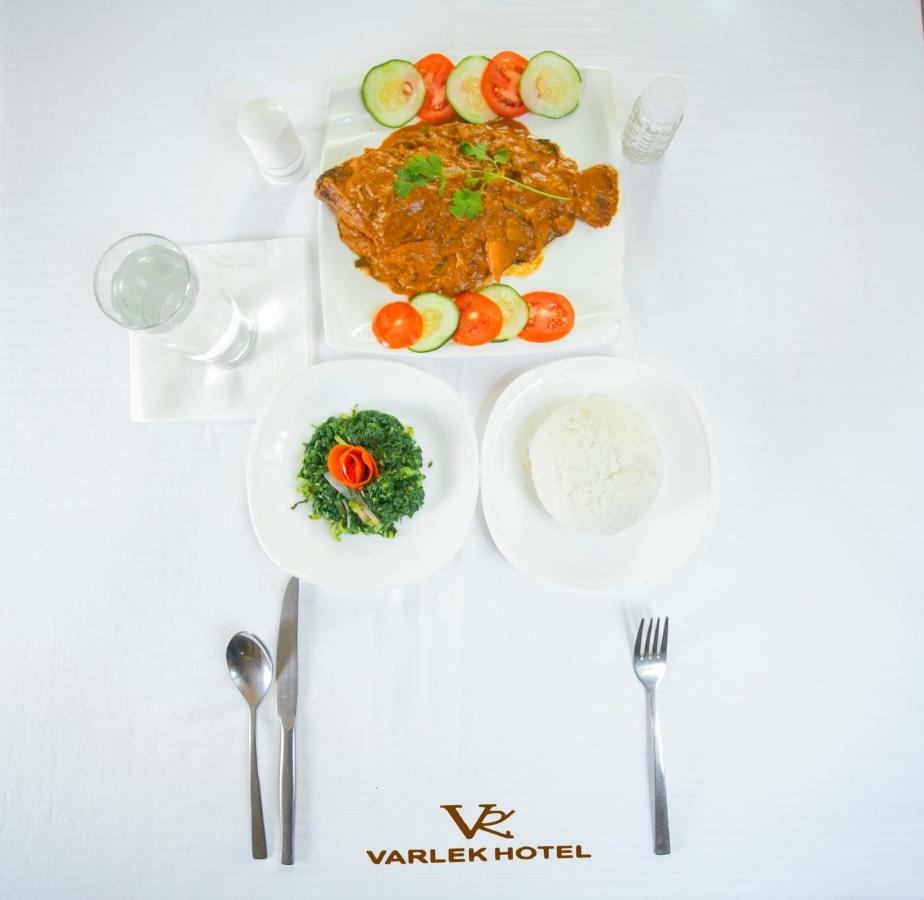 Varlek Hotel Dar es Salaam Ngoại thất bức ảnh